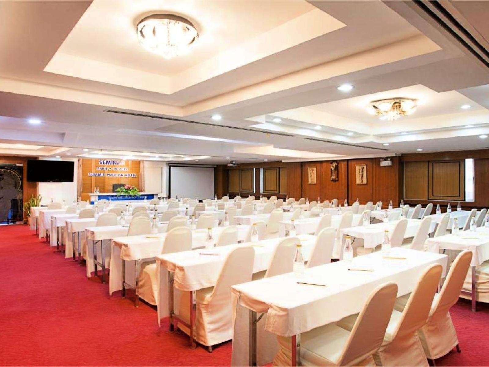 Summit Pavilion Hotel Bangkok Exterior foto