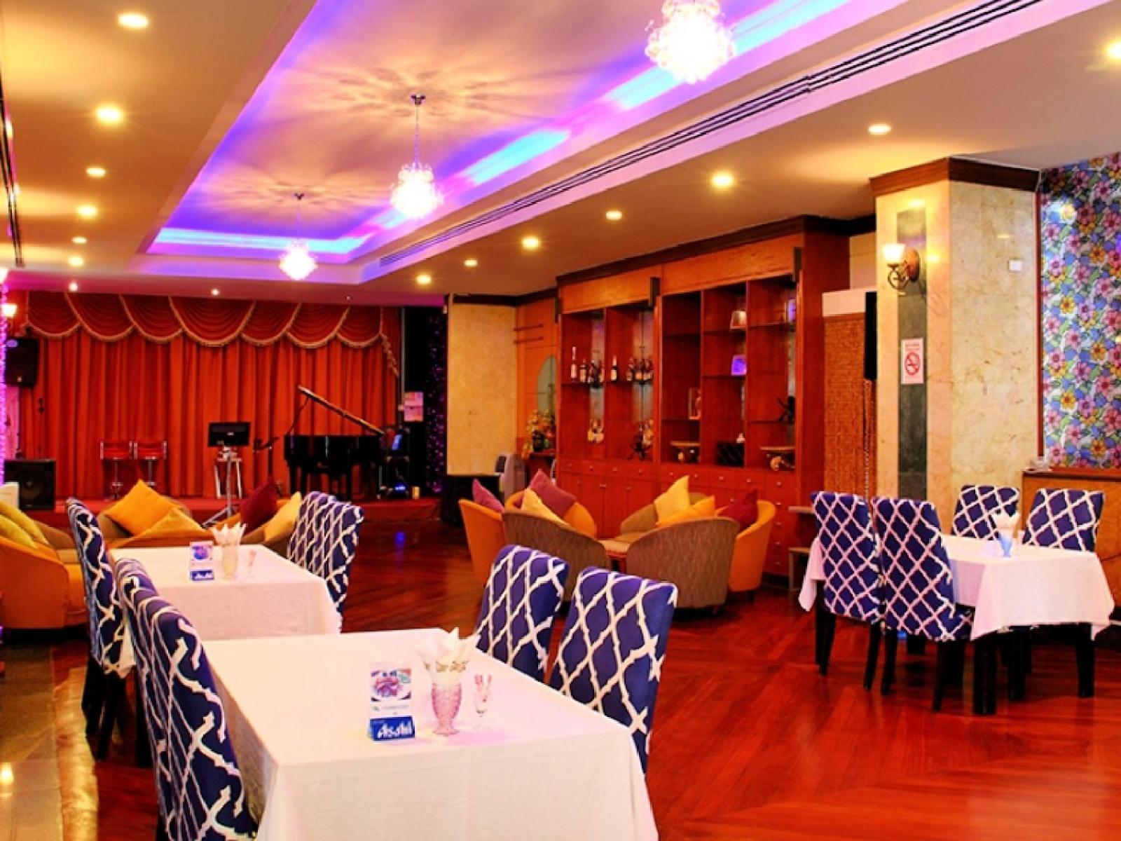 Summit Pavilion Hotel Bangkok Exterior foto